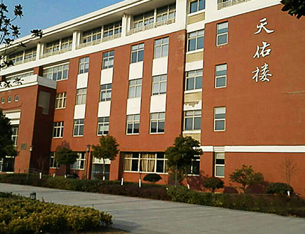 工程项目案例_广东仿石漆_软瓷洞石夯土板布纹石_鎏金板厂家-万彩吧建材