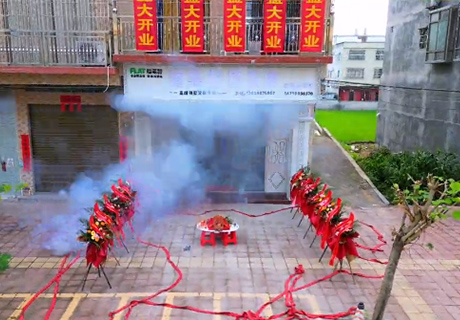 企业新闻_广东仿石漆_软瓷洞石夯土板布纹石_鎏金板厂家-万彩吧建材